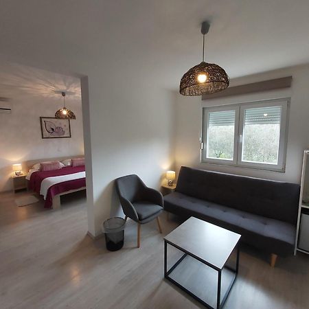 Sobe Dragic Hotell Zadar Rum bild